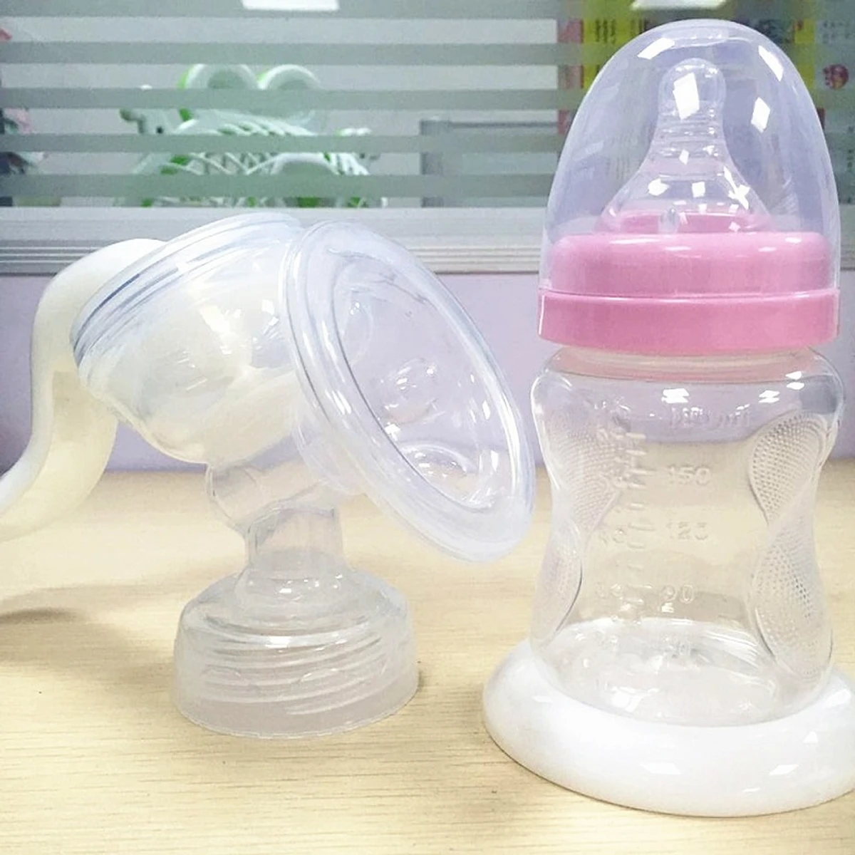 Hand-pull Breast Pump